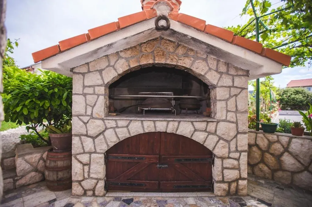 Holiday Apartment In Lopar With Balcony, Air Conditioning, Wifi, Washing Machine 4886-3 Croatia